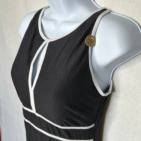 NWT NipTuck Swim Jane Black & White One Piece Swimsuit – Size 8 - Picture 5 of 12